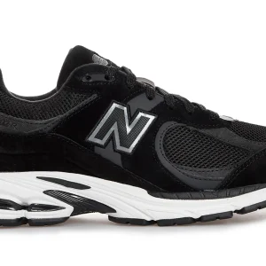 Кросівки чоловічі New Balance 2002R (M2002RBK)