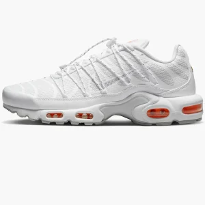 Кросівки чоловічі Nike Air Max Plus Tn (FJ4232-100)