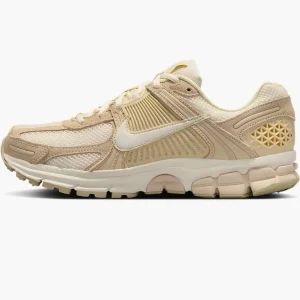 Кросівки жіночі Nike Zoom Vomero 5 (HQ0458-200)